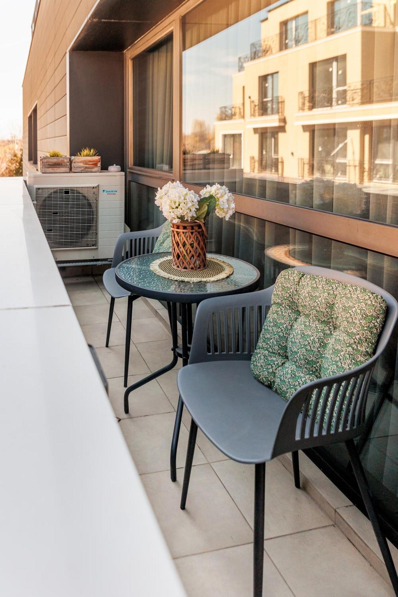 City Center Apartments With Parking 플로브디프 외부 사진