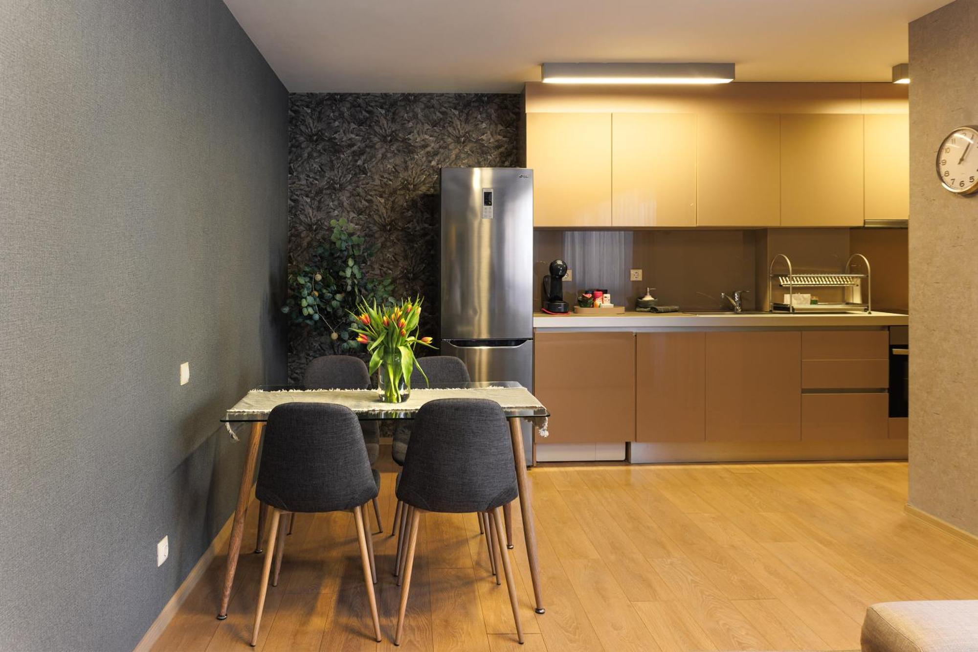 City Center Apartments With Parking 플로브디프 외부 사진