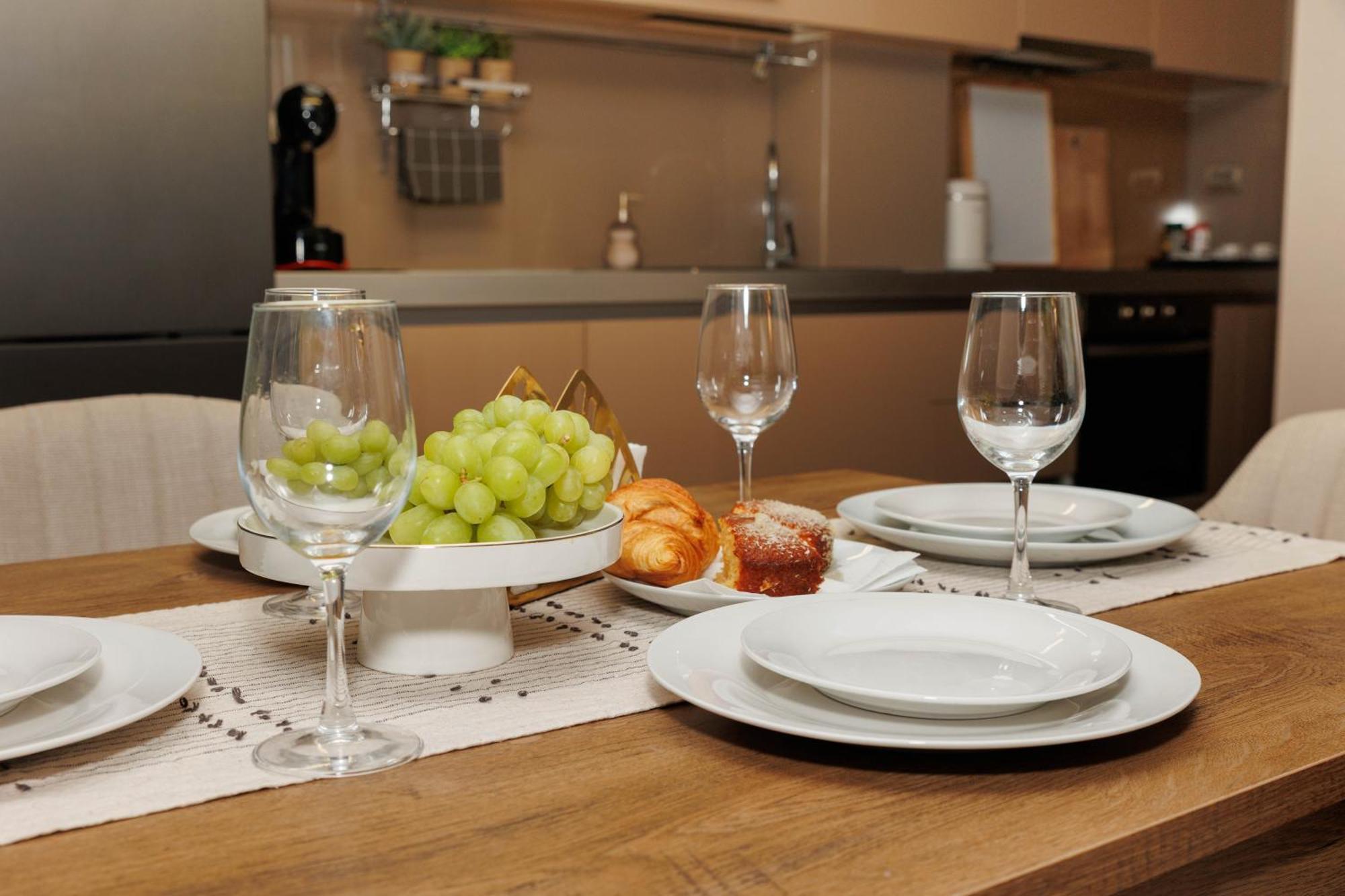 City Center Apartments With Parking 플로브디프 외부 사진