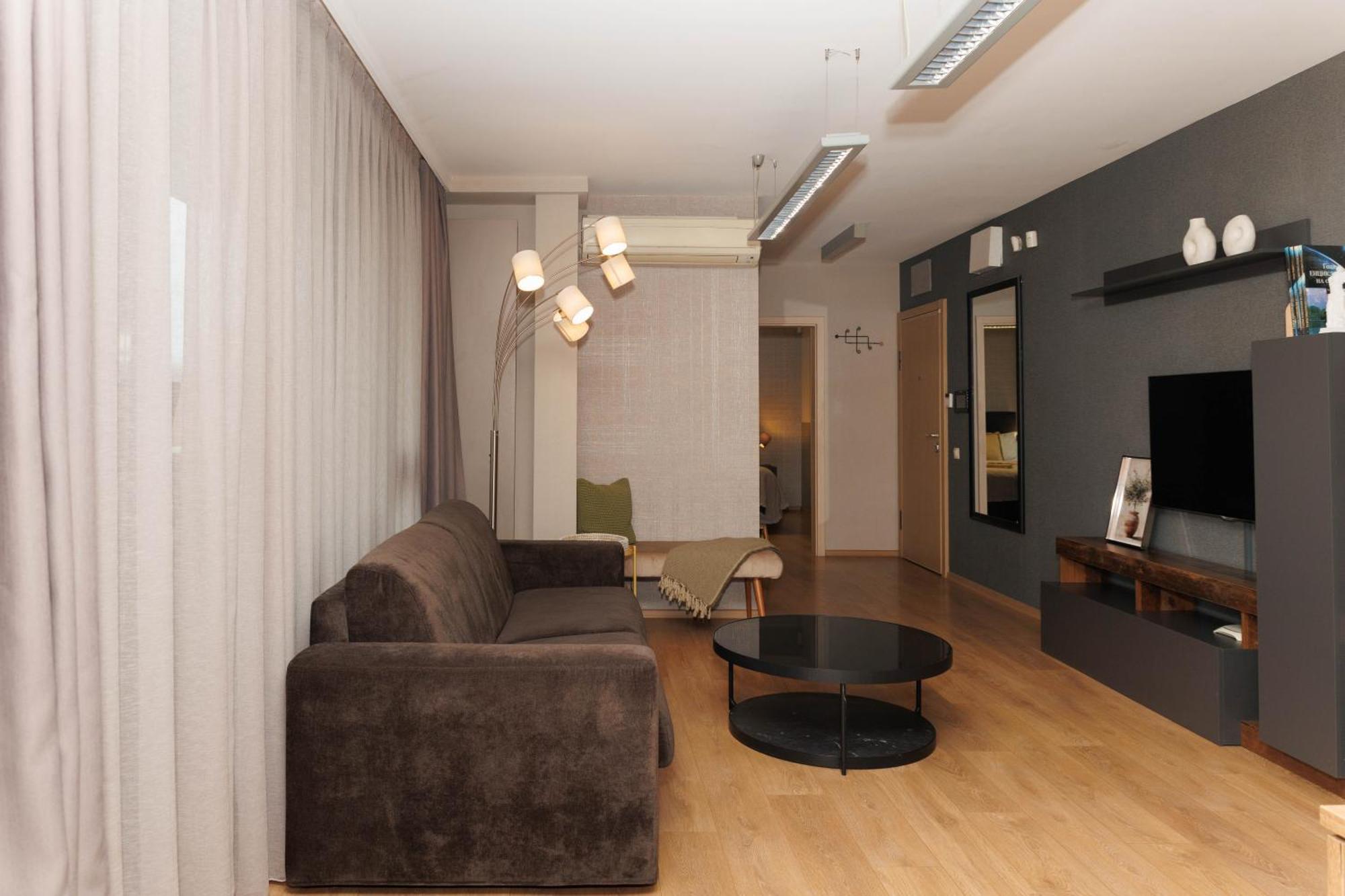 City Center Apartments With Parking 플로브디프 외부 사진